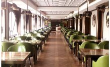 酒店装修/不锈钢餐桌